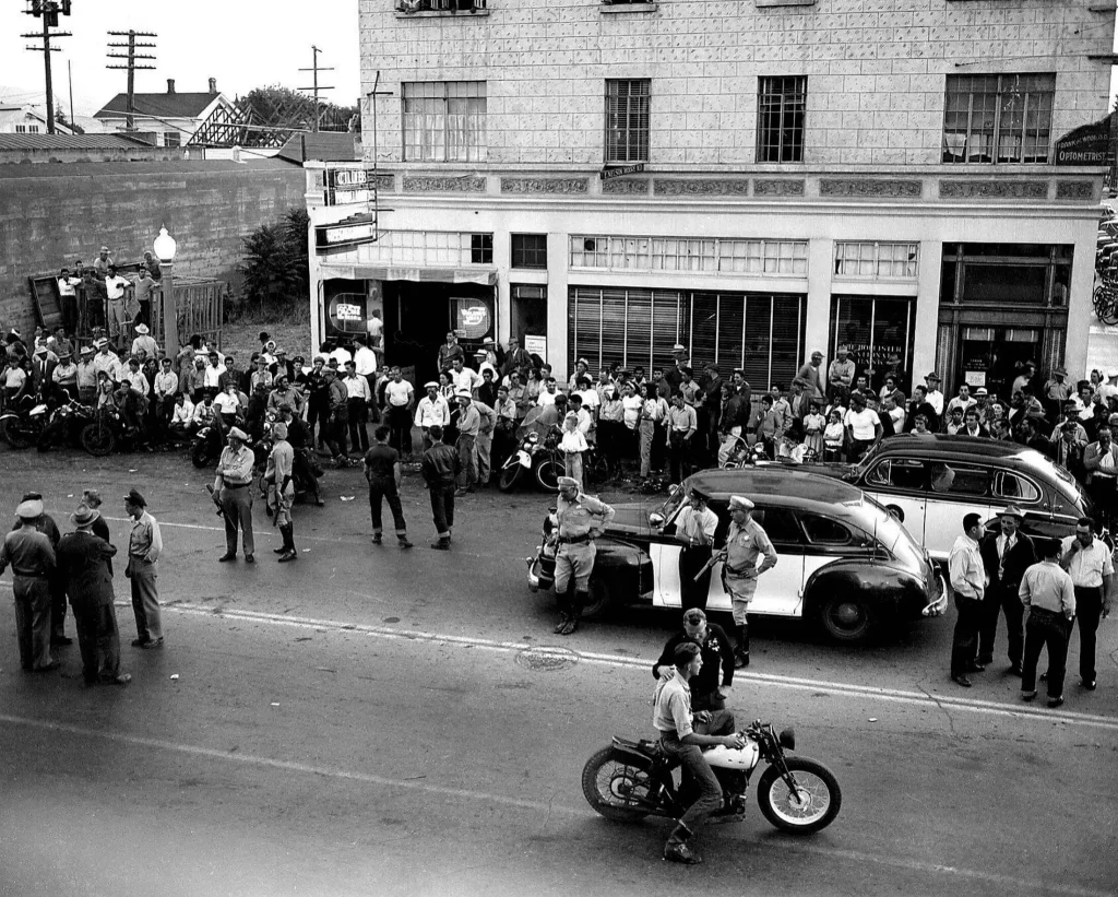How the Black Diamond Came to Be: A Symbol of Outlaw Brotherhood 1 image of the scene of Hollister 1947 for the article on the black diamond